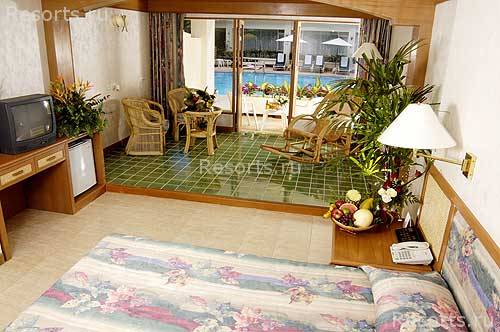 Phuket Grand Tropicana Hotel 10